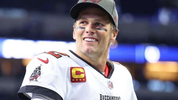 NFL great Brady makes retirement U-turn