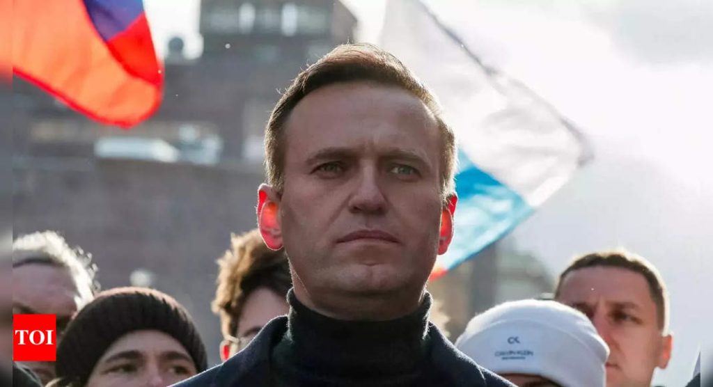 Navalny aide urges Russian women to protest against Ukraine war – Times of India