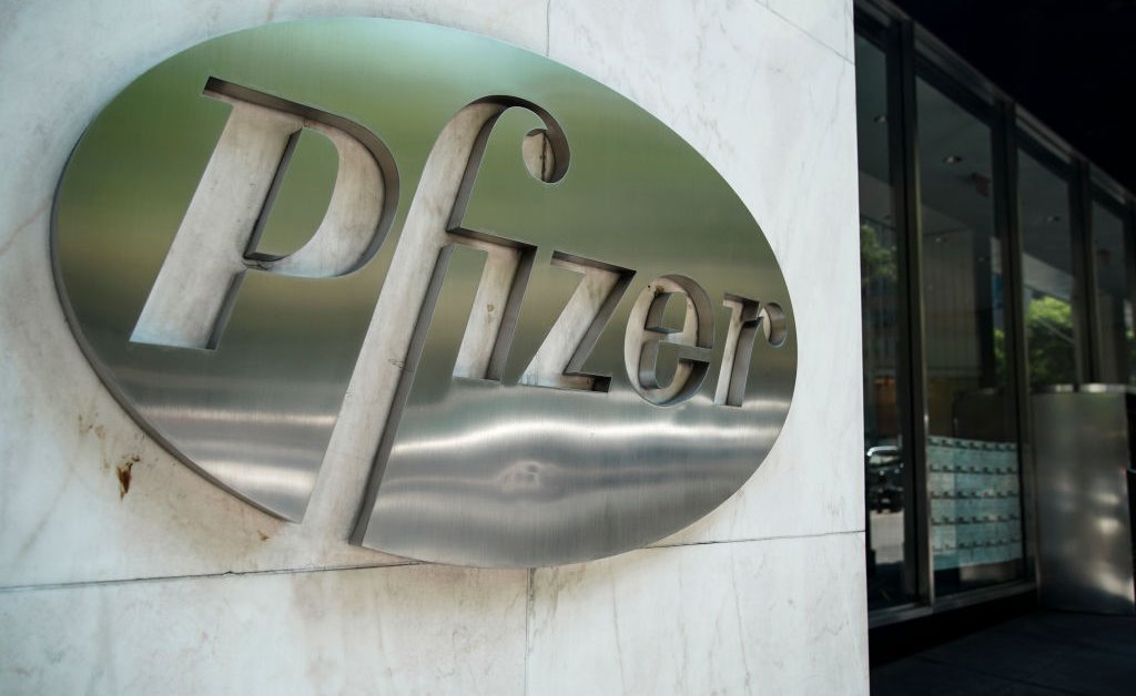 Pfizer Halts Trials in Russia, Will Continue to Supply Drugs