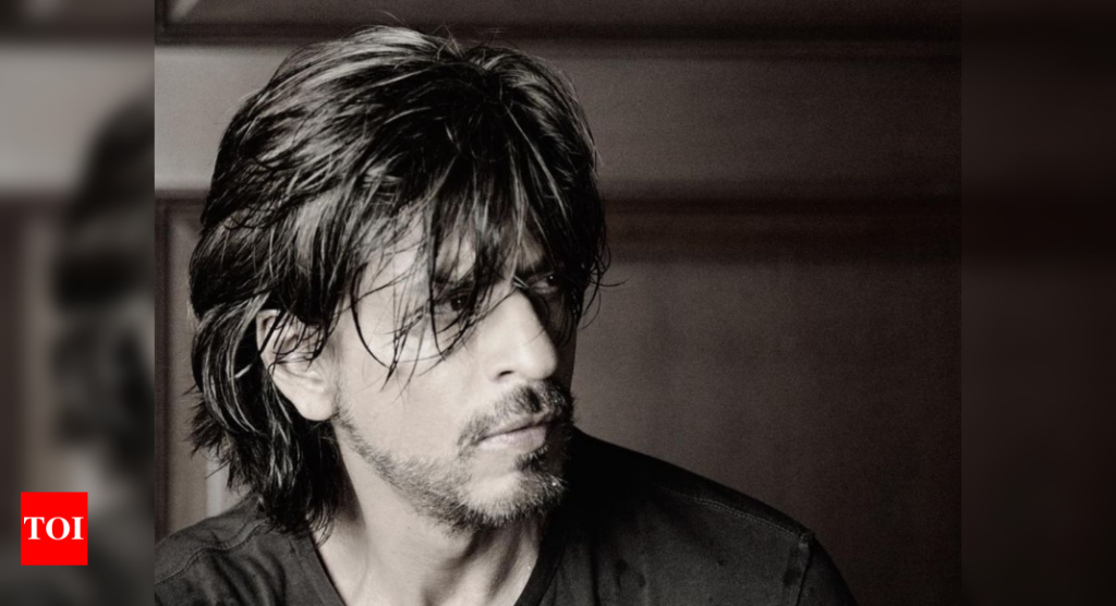 SRK’s advice to a boy who asks him for studying tips is outright savage – Times of India