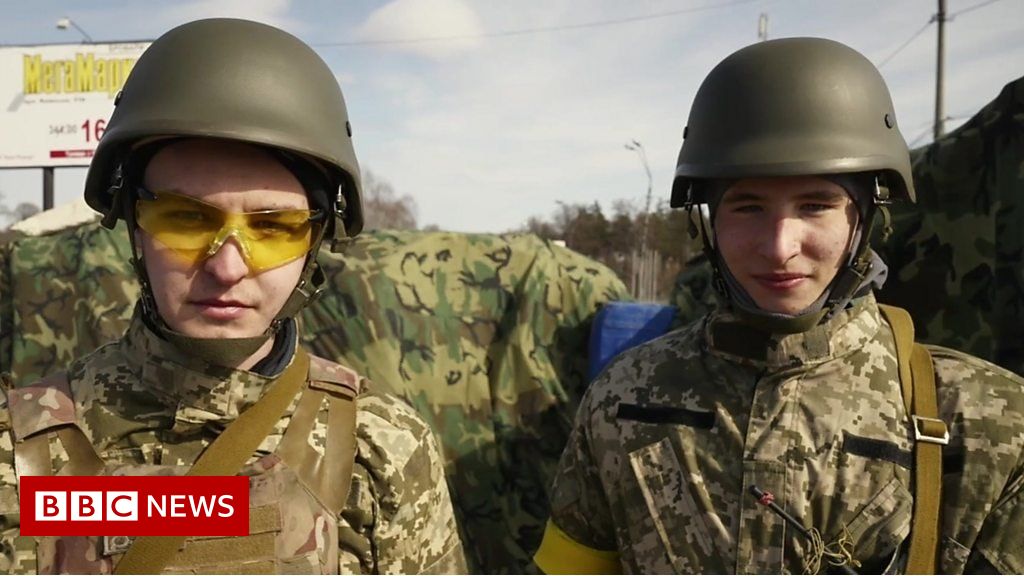 The teenagers at war with only three days training