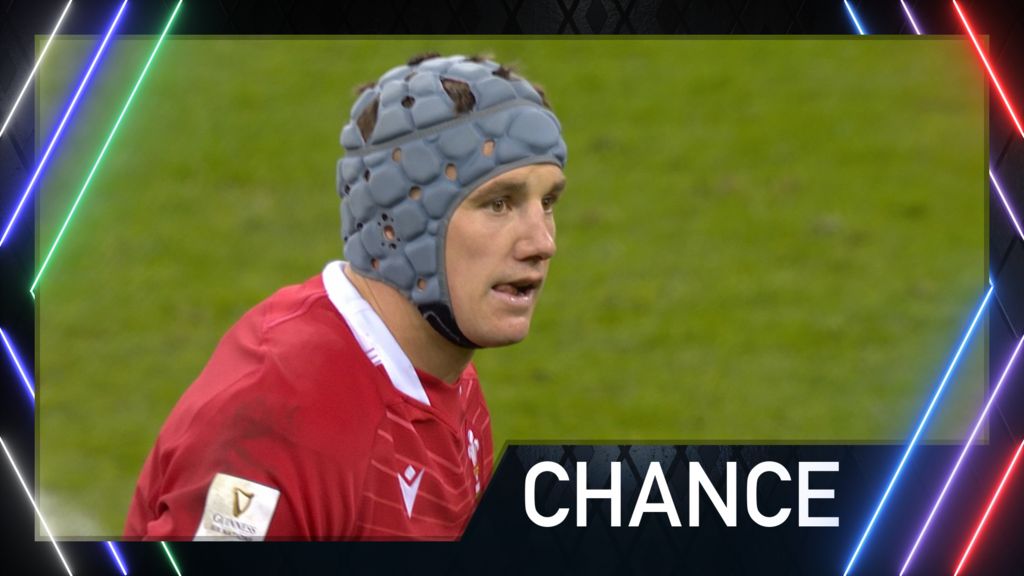 'There's the chance' - Davies fumble costs Wales potential try