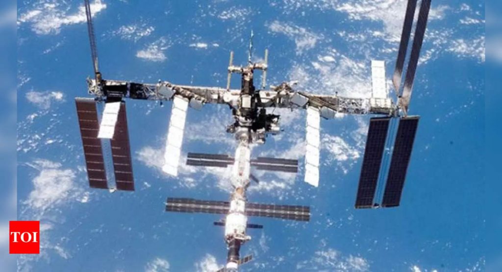 roscosmos:  Russian space agency warns western sanctions could cause International Space Station to crash – Times of India